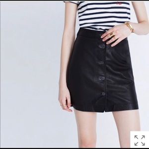 Madewell genuine leather button down skirt